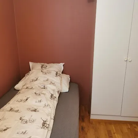 아파트 Koselig Med Hage